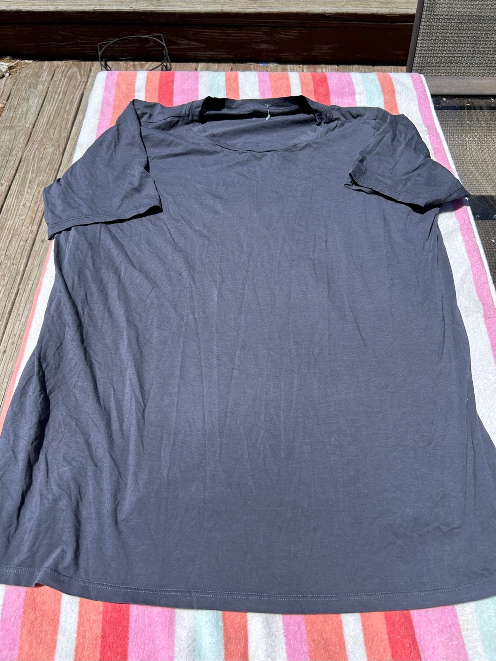 Eileen Fisher Relaxed Short-Sleeve Crew Tee in Charcoal Gray